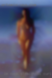 I'm cock (straight/bi-curious/gay).