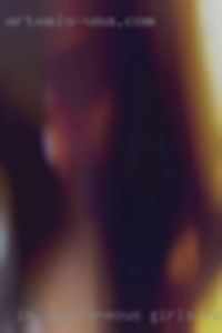 Im spontaneous girls fun loving horny F.
