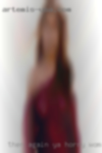 Then again, ya horny women neva know!